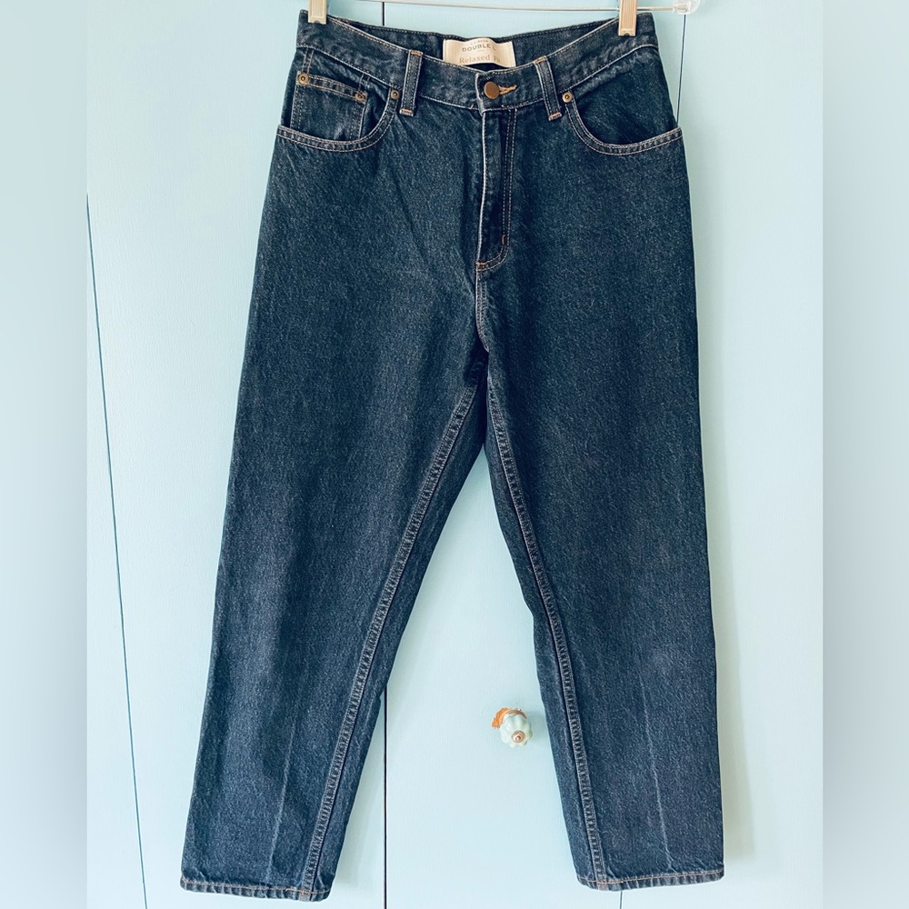 LL BEAN Double L relaxed fit women’s jeans. Size 6.